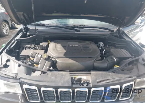 2017 Jeep Grand Cherokee Limited 4X4 from USA, damaged, VIN 1C4RJFBG3HC842097